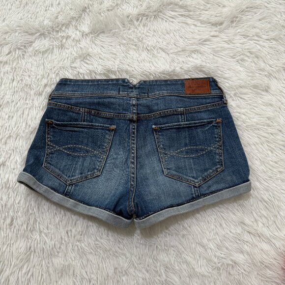 Women Abercrombie & FItch Vintage Low Rise Denim Shorts in Blue Size 16 - Picture 7 of 7